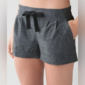 22. Lululemon Spring Break Away Short II- Heathered Texture Printed Grey/ Size 4