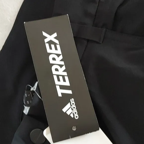 Adidas Trail Shorts Size S (337)