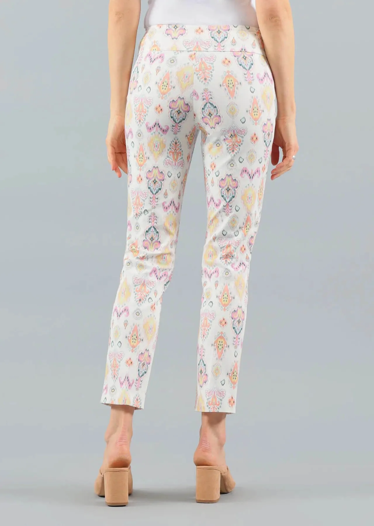 Almos Printed Ankle Pull On Pant