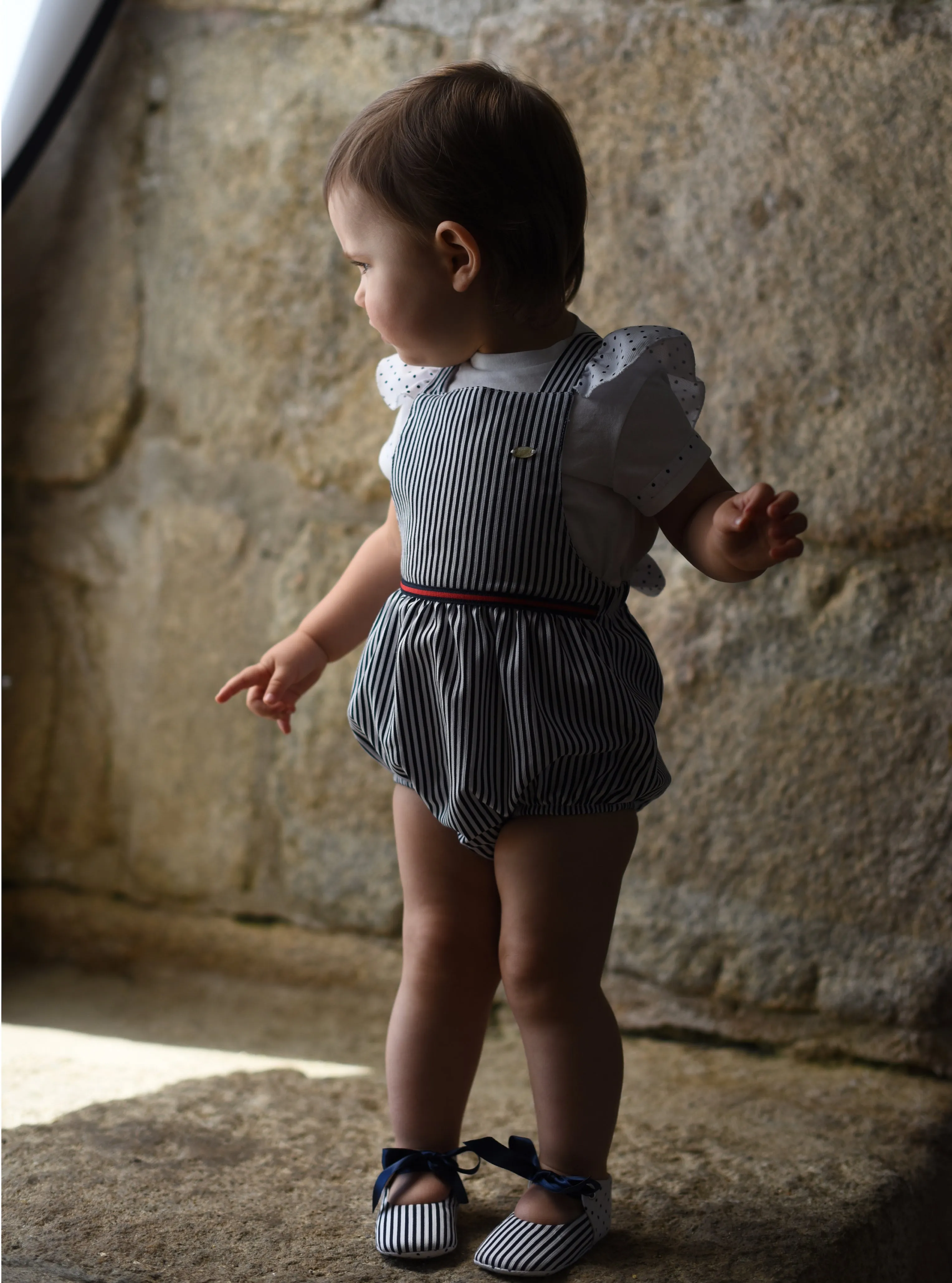 Baby girl blue and white shortie set