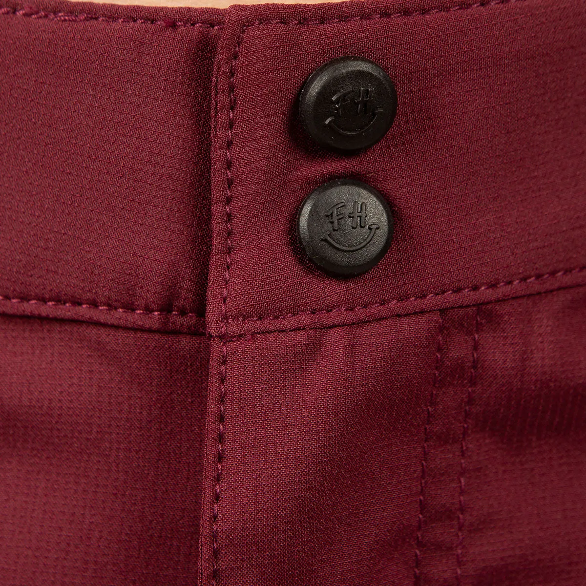 Crossline 2.0 Short - Maroon