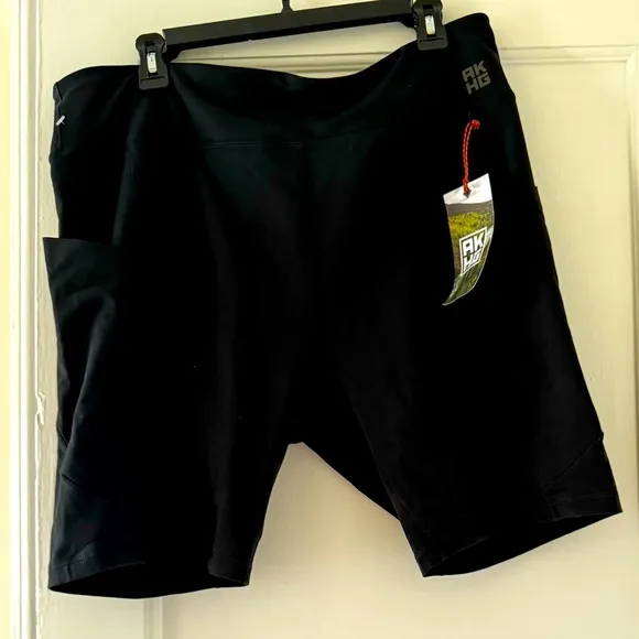 Duluth Trading Alaskan Hardgear Trail Tech Shorts