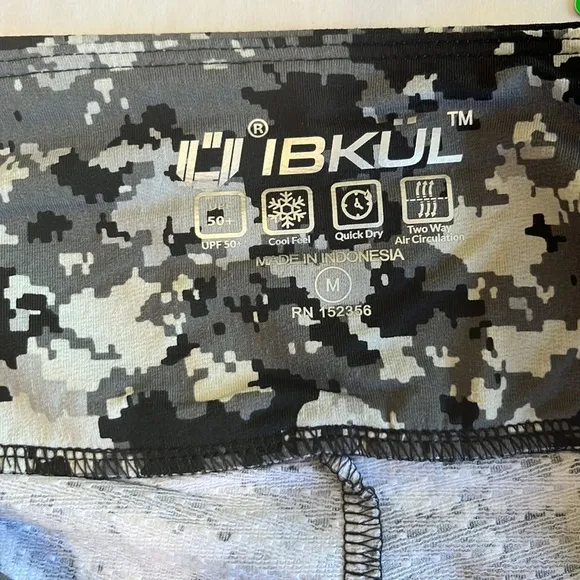 Ibkul Swing Skort in Camo Grey Size M
