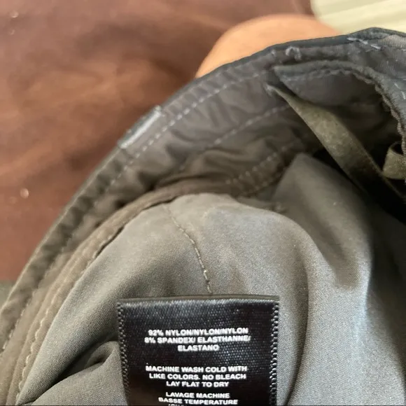 Kuhl nylon pants. EUC like new