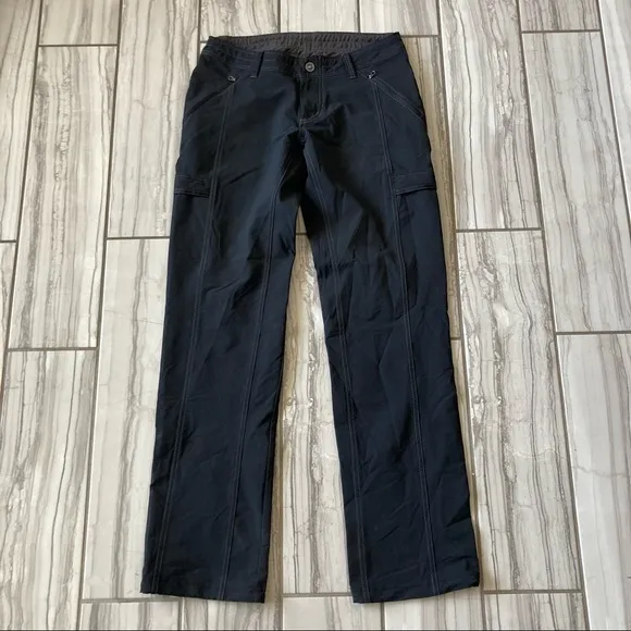 Kuhl nylon pants. EUC like new