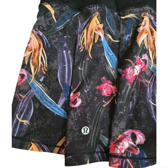 Lululemon Pace Rival Mid-Rise SkirtVeiled Floral Black Multi 12