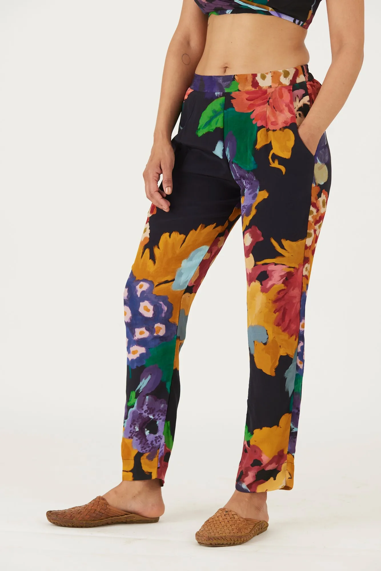 New Season Fall 24/Summer 25-Bralette & Pants Set-Crepe-Farah Black-YAMLS05-Fashion Edit Yam