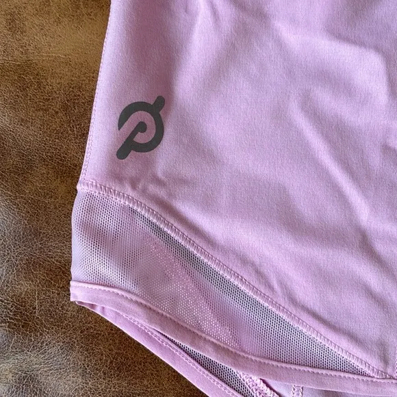 NWT Lululemon x Peloton Hotty Hot High-Rise Lined Short 4&quot; Sz 6 VitaPink