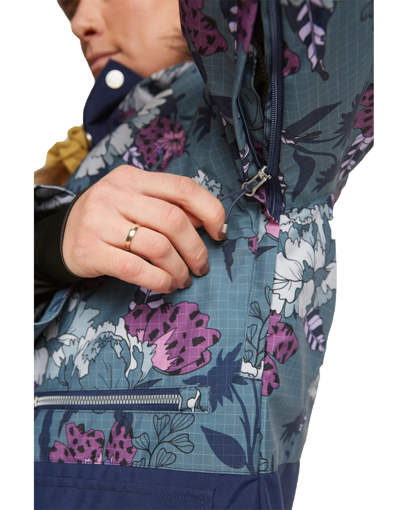Rojo Wilder Jacket Womens Floral Anicamo Stormy Weather